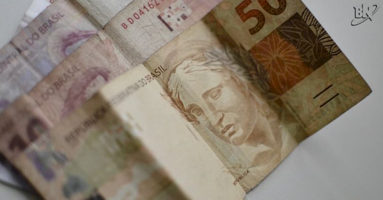 Governo prevê 1,5% do PIB em alta de receitas com fim de desonerações e de efeito da tese do século