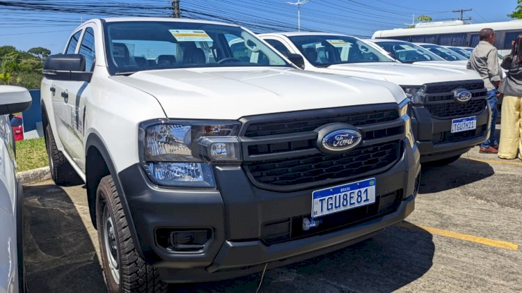 Central recebe veículo Ranger 0km para fortalecer os serviços de saúde do município