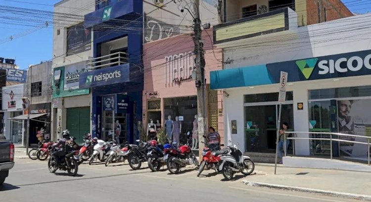 Comércio de Irecê não abre no dia 15 e terá expediente normal no feriado da Consciência Negra