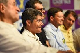 ACM Neto anuncia candidatura ao Governo da Bahia durante evento no Extremo Sul